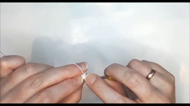 Как связать медицинскую маску для куклы Барби (Barbie) крючком. Мастер-класс по вязанию крючком. смотреть онлайн