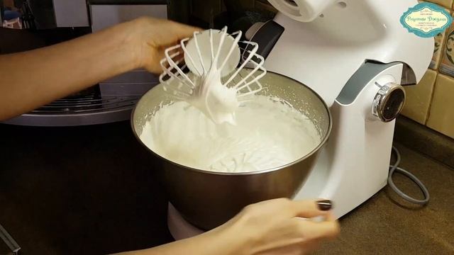 ВКУСНЕЙШИЙ ТОРТИК ОРЕХ-ЧЕРНОСЛИВ/ Ореховые коржи, нежный крем и много чернослива/ Рецепты Джулии? смотреть онлайн