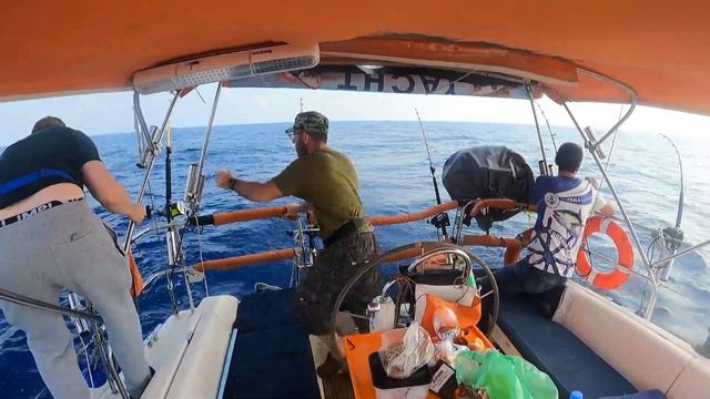 Рыбалка Тунца , отрывки из двух выходов с Ашдода , Израиль смотреть онлайн