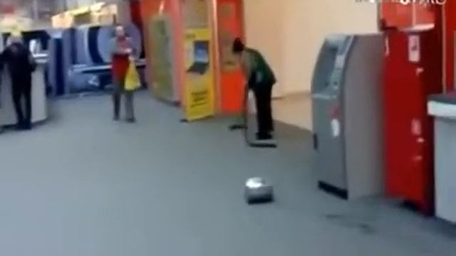 Новый беспроводной пылесос смотреть онлайн