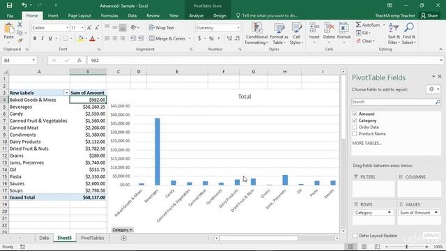 Changing Calculated Value Fields in Excel смотреть онлайн