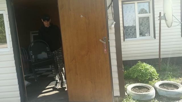 Приучили коров к электропастуху//Подготовка парника//Деревенская жизнь. смотреть онлайн