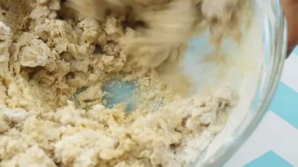 How to Make the Best Chocolate Chip Cookies!