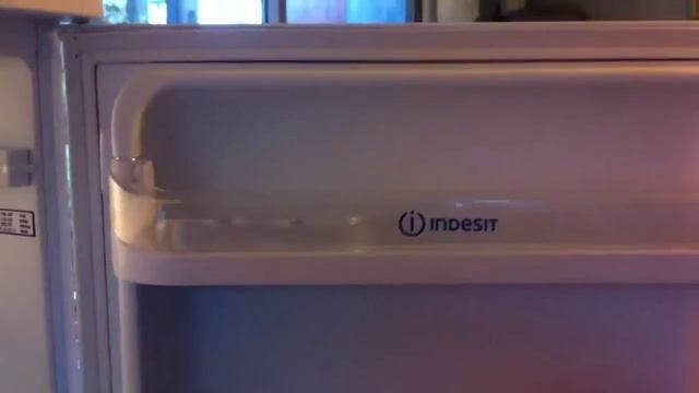 Indesit Fridge Freezer CA 55 смотреть онлайн