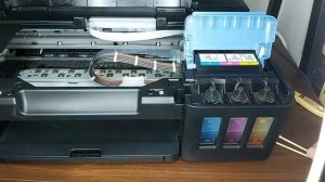 How to refill Canon Pixma G1010 Ink tanks? How to spot an original Canon GI-790 ink refill?