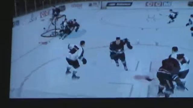 Gretzky NHL Sony PSP Gameplay_2004_05_14 смотреть онлайн
