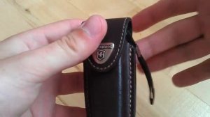 Нож Викторинокс Victorinox Huntsman Camouflage 1.3713.94