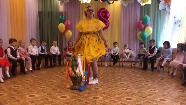 Утренник во 2-ой младшей группе. Часть 1 смотреть онлайн