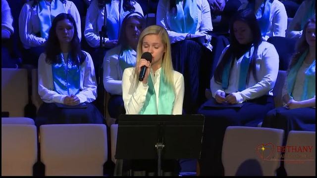 Он подарил нам счастье - стихотворение рассказывает Вера Григорьева смотреть онлайн