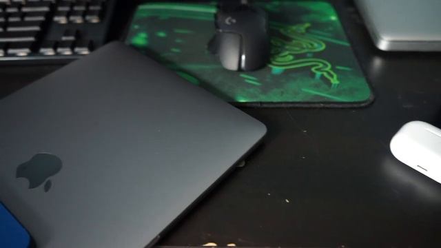 The M1 Mac Experience смотреть онлайн