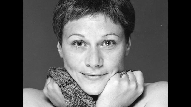 Жак Брель "Ne me quitte pas" исполняет NATASHA смотреть онлайн