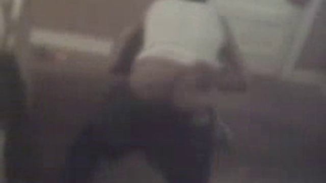 Rickz vs Larnell pt1 смотреть онлайн