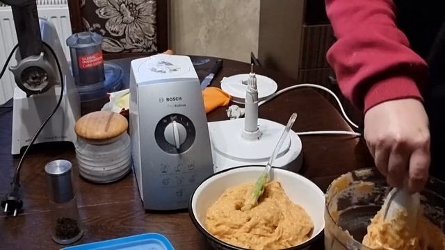 Домашние куриные сосиски в силиконовых формах. смотреть онлайн