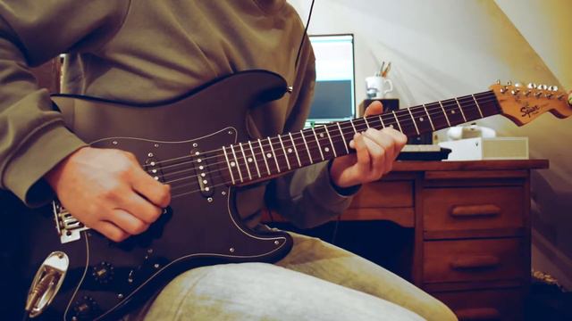 Squier Affinity Strat - Fusion Guitar Solo смотреть онлайн