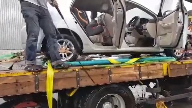 Washing Car / Мойка машины по новой технологии