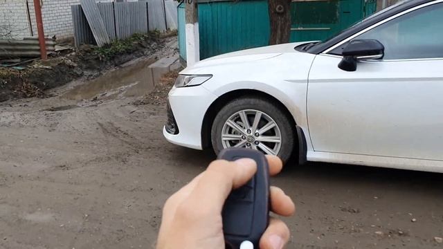 Автозапуск с штатного ключа Тойота Камри 2021г.