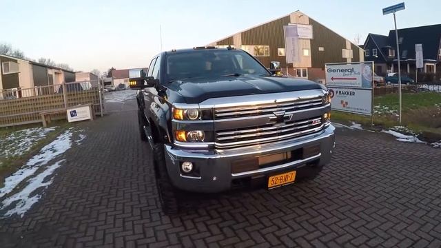 2016 Chevrolet Silverado 2500HD смотреть онлайн