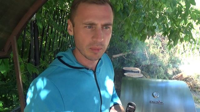 Готовим стейки Пиканья и Рибай. Мужская кухня с Андреем Сажневым. смотреть онлайн