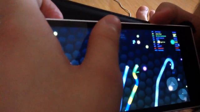 Ваш покорный слуга играет в Слизарио смотреть онлайн