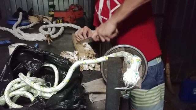 КОВАНЫЙ НОЖ из шарика от ПОДШИПНИКА (№17). Тесты присутствуют. Нож продан. смотреть онлайн