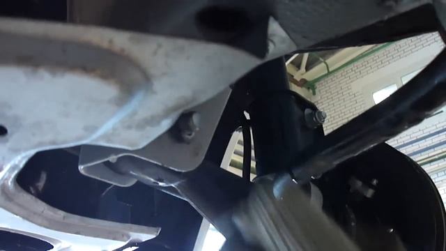 Распорка нижняя на ВАЗ (2108-21099, 2113-2115, 2110-2112, Приора) смотреть онлайн