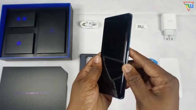 Tecno Phantom X Unboxing | Phantom X Unboxing Hindi, Review, Firstlook in Hindi, Launch & Price смотреть онлайн