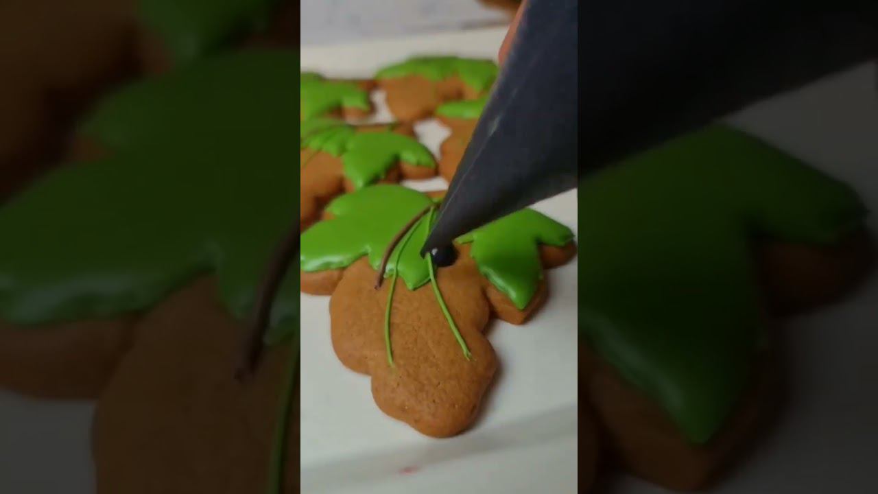 Дачные мотивы в пряниках!Летом, в сезон фруктов, овощей и ягод можно воплощать эту тему в пряниках! смотреть онлайн