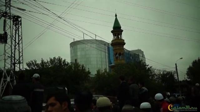 Иркутск: Праздничный намаз на Ураза Байрам