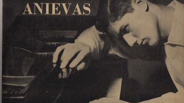 ANIEVAS plays BRAHMS Paganini Variations Op.35 Book 1 (1965) смотреть онлайн