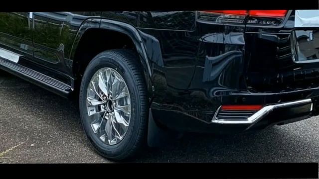 КОМПЛЕКТАЦИИ Land Cruiser 300