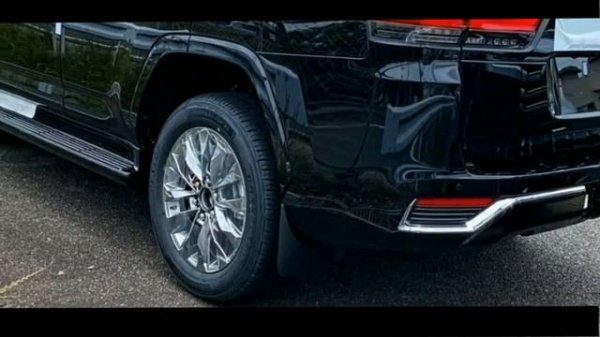 КОМПЛЕКТАЦИИ Land Cruiser 300