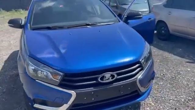 LADA Vesta Sedan Classic Ярко-синий "Дайвинг" (476) металлик смотреть онлайн