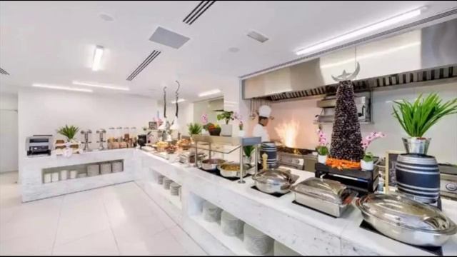 Al Hamra Village 4* смотреть онлайн