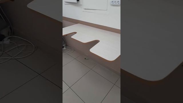 стол подвесной , складной . смотреть онлайн