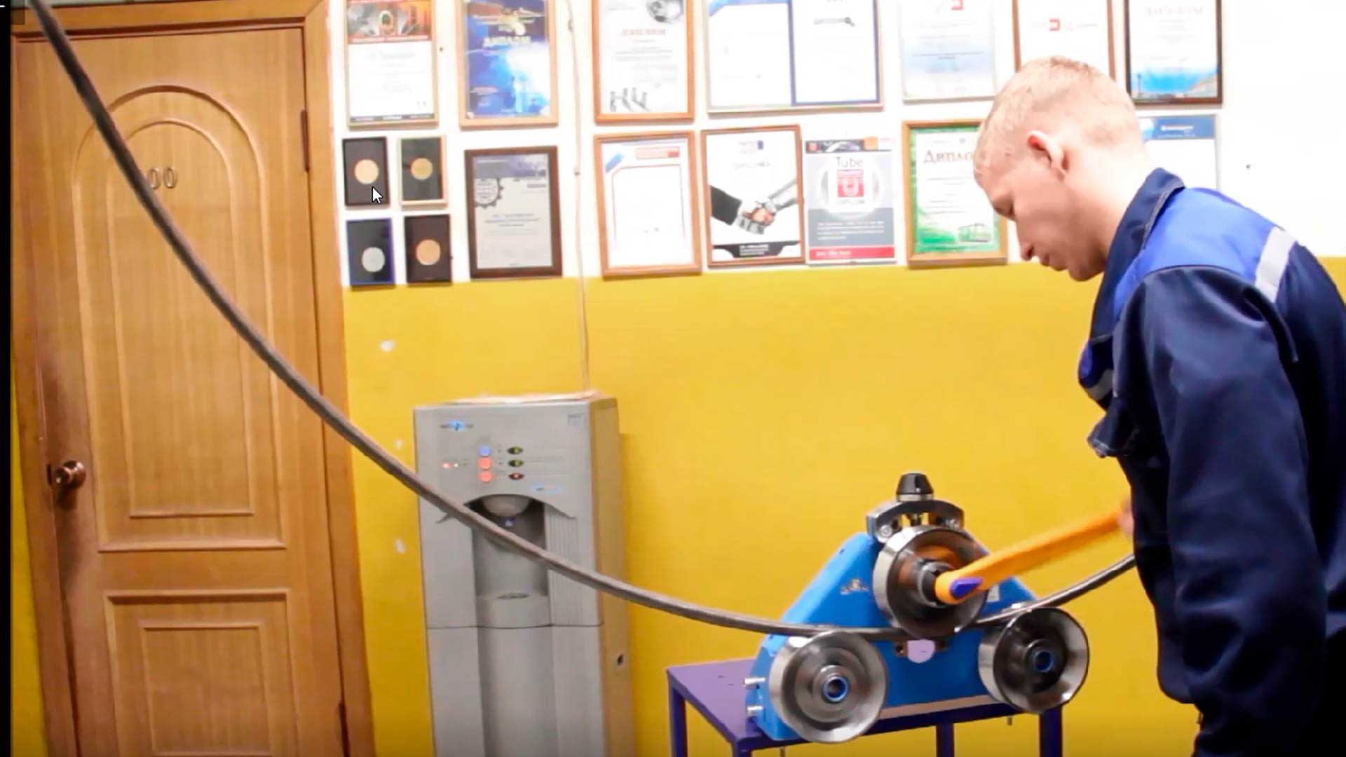 Трубогиб ручной START. 3-х роликовый трубогибочный станок. Гибка трубы в дугу. смотреть онлайн