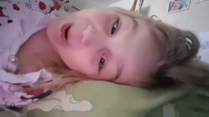 Как шестилетняя девочка представляет в себе младенца который сосёт воображаемую титю