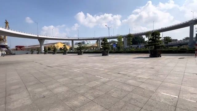 Famous Bridge in Hai Phong Vietnam смотреть онлайн