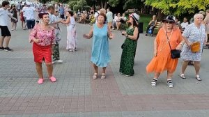 06.08.21 - Танцы на Приморском бульваре - Севастополь - Сергей Соков