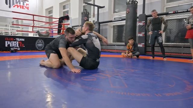 Butterfly Guard Armbar. Павел Исаев
