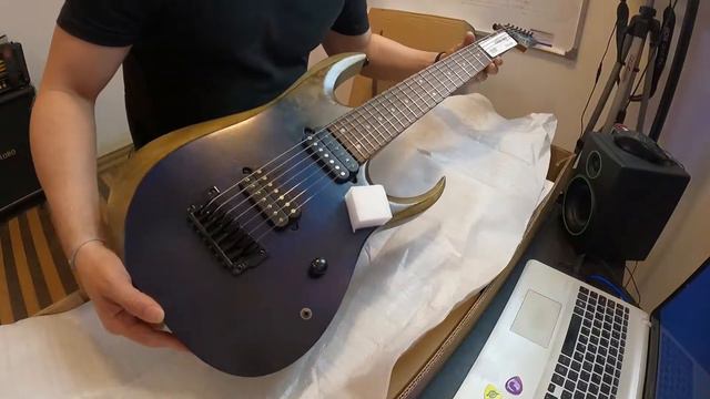 Unboxing Ibanez RGD7521PB смотреть онлайн
