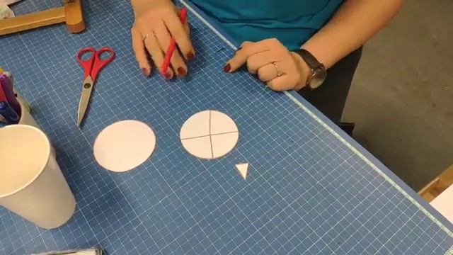 Пъстри птички от хартия | #МузейкоВкъщи | Ден 7 смотреть онлайн