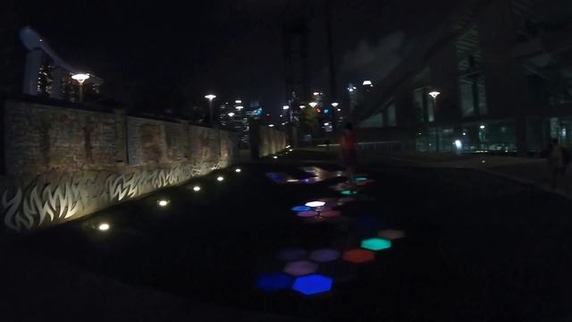 At Esplanade, Singapore. смотреть онлайн