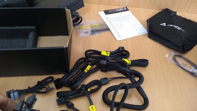 Antec HCG-1000-EXTREME SMPS - 1000 Watt 80 Plus Gold Certification Fully Modular PSU with Active PF смотреть онлайн