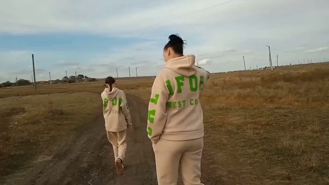 прогуляли целый день))) смотреть онлайн