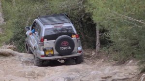 land cruiser prado 120 off road