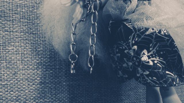 Клип на песню ,, Расскажи, каково быть брошенной" Читайте описание😍 смотреть онлайн