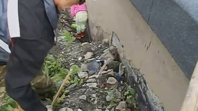 гараж,гидроизоляция стены 1часть