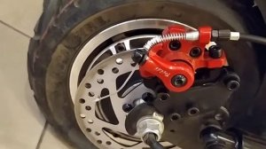 Задние тормоза на Kugoo M4.