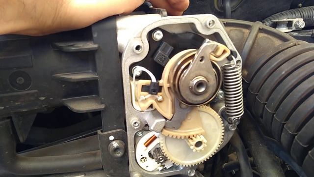 Cuerpo de aceleracion chevrolet Matiz 2011 en funcionamiento смотреть онлайн