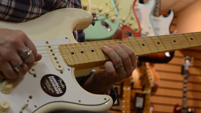 Fender American Standard Stratocaster смотреть онлайн